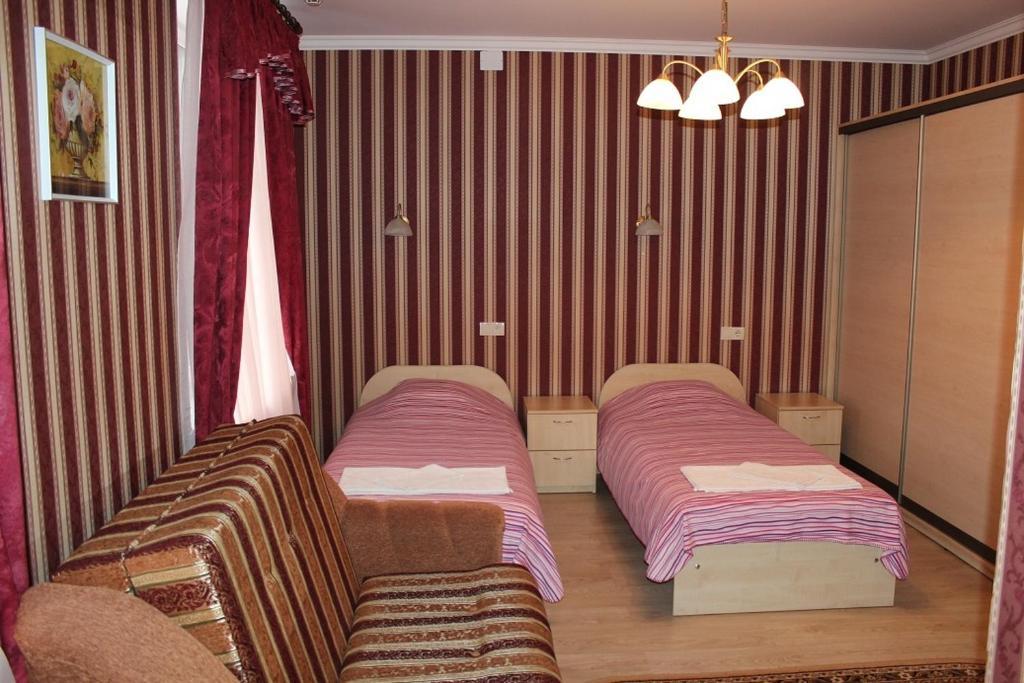 Nika Hotel Miyory Habitación foto